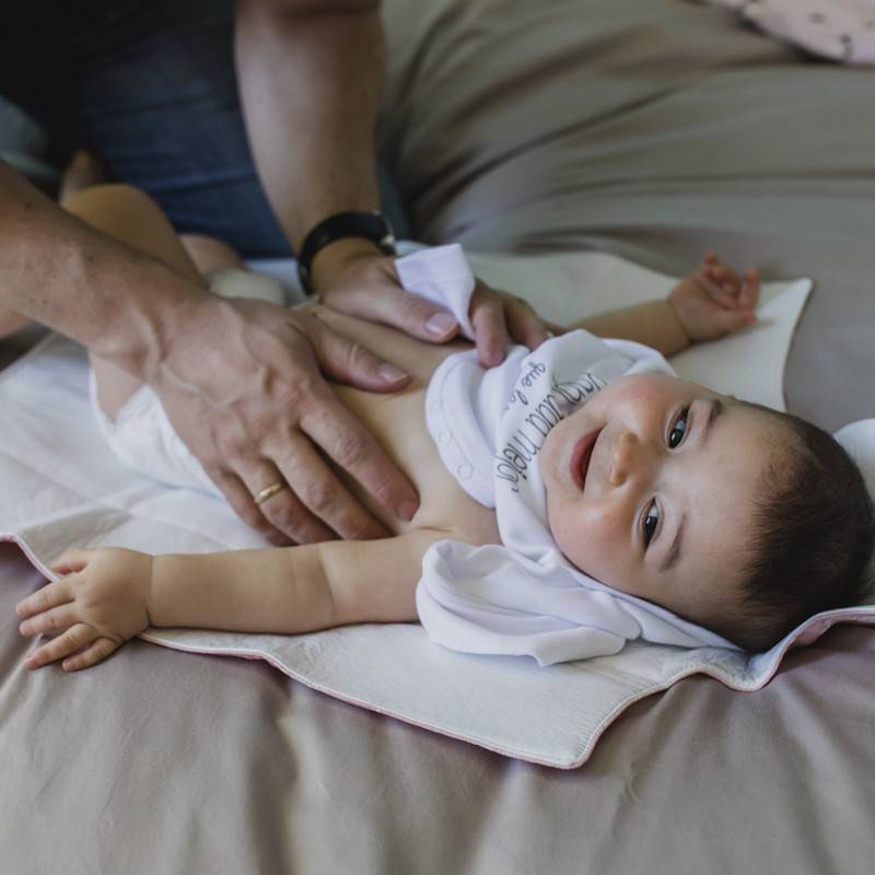 Cambiador portátil de bebé 31