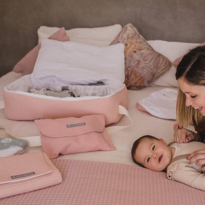 Cambiador portátil de bebé 42
