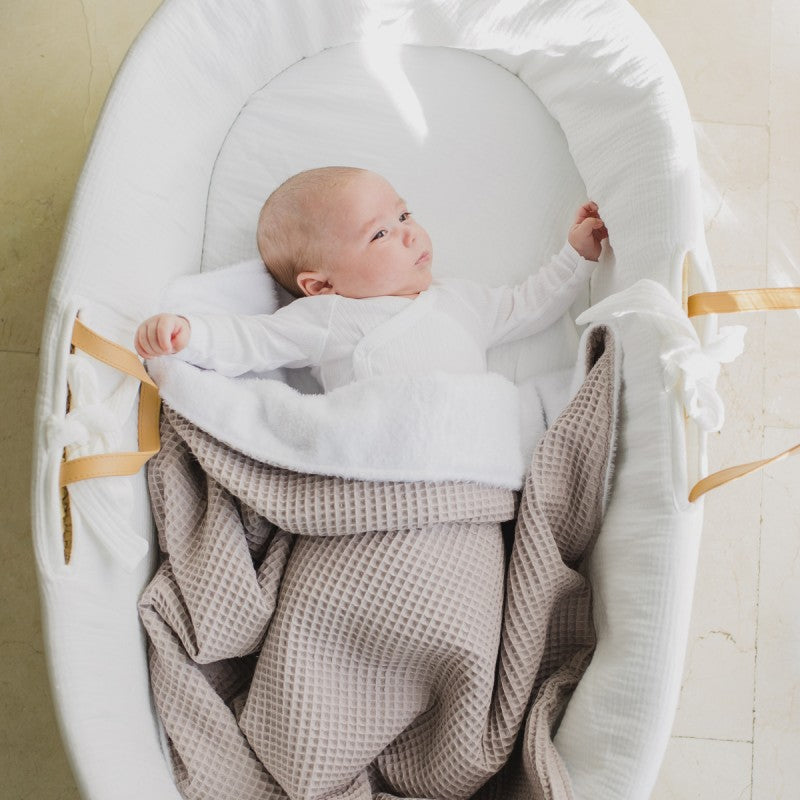 Moises bebe Mimuselina, Capazo mimbre con vestiduras 8