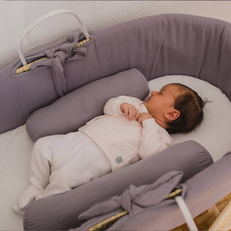 Moises bebe Mimuselina, Capazo mimbre con vestiduras 64