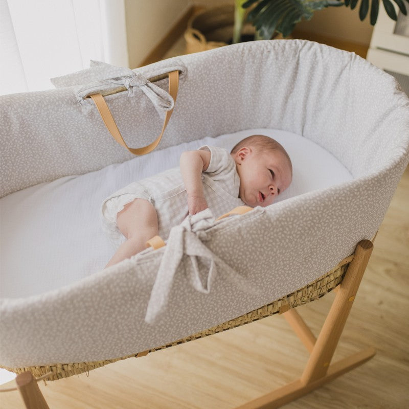 Moises bebe Mimuselina, Capazo mimbre con vestiduras 108