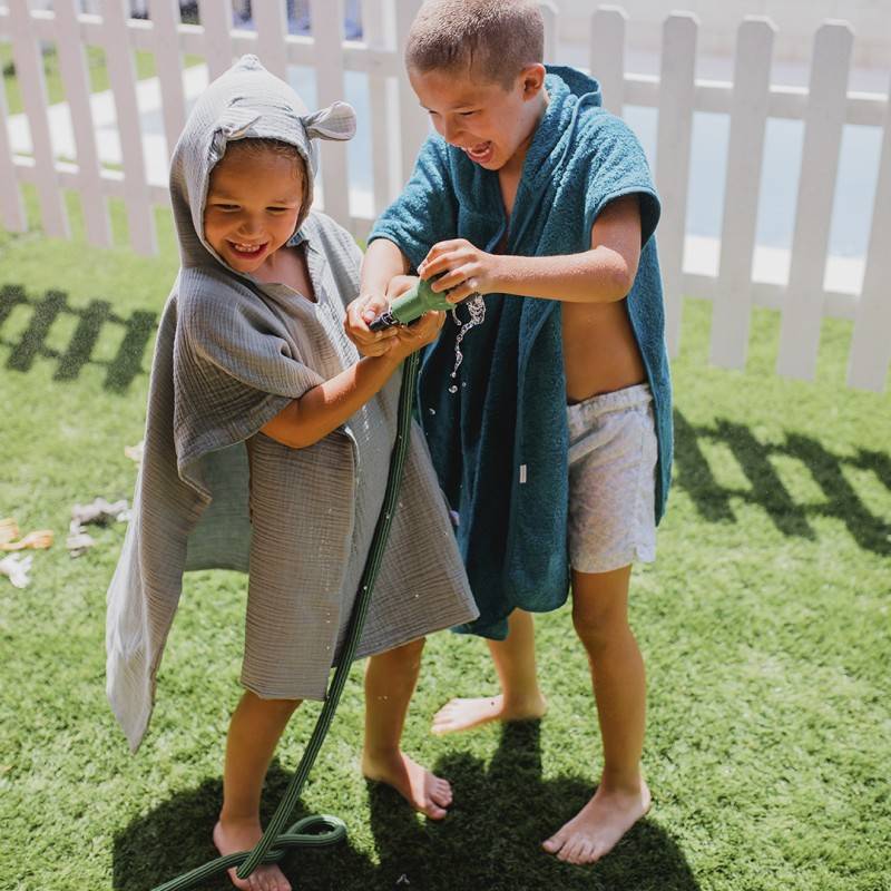 Poncho de baño para bebé de muselina 12