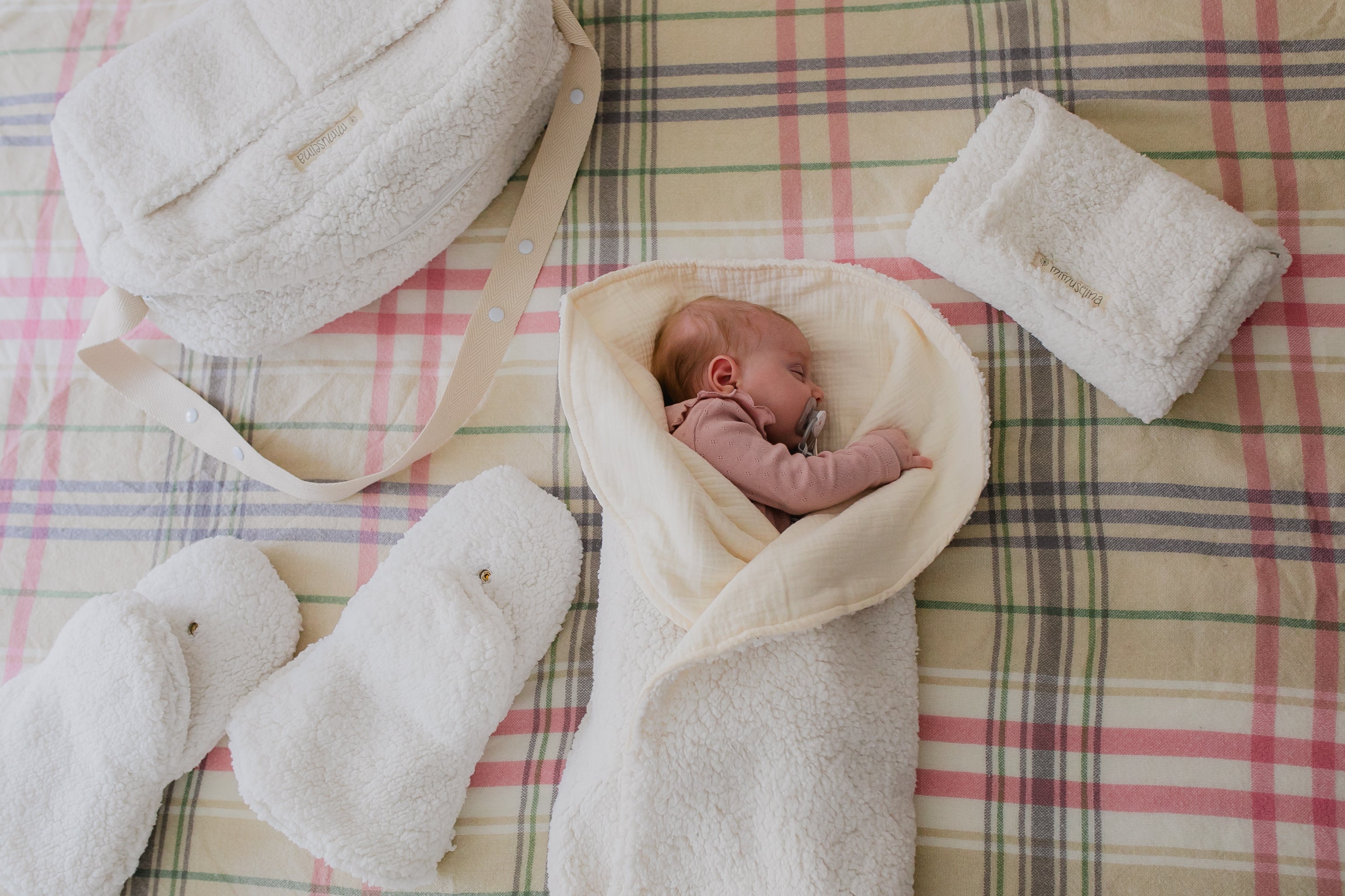 Guantes para el carrito del bebé 12